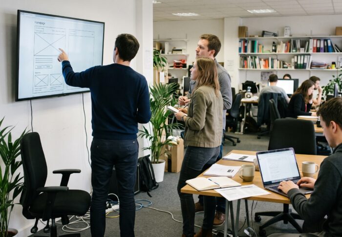 Landing page ou page d’accueil : laquelle convertit le mieux ?
